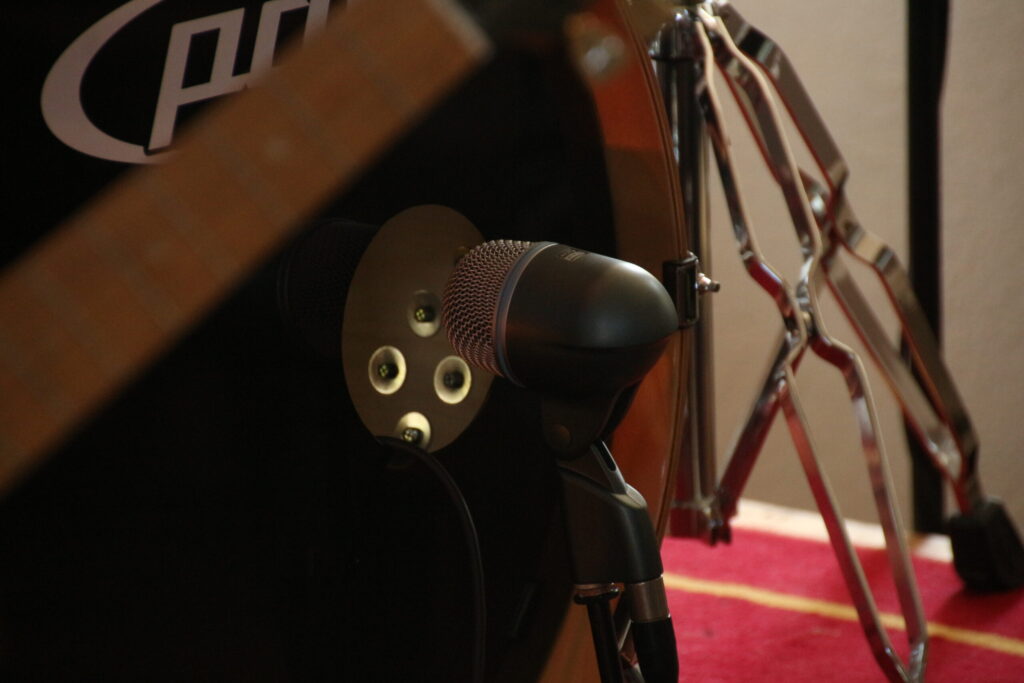 Mikrofon vor Basedrum